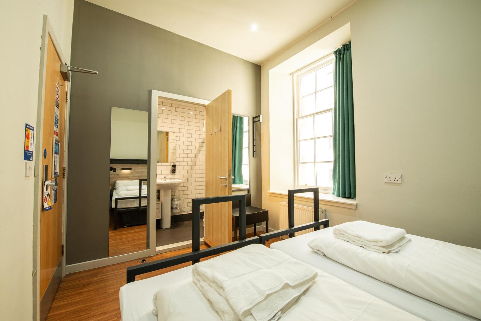 A&o Hostel *